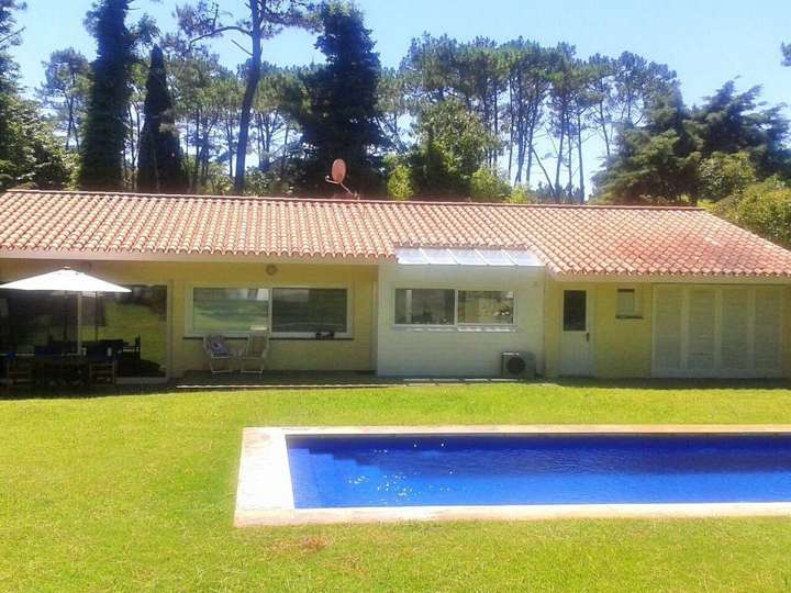 Casa en venta en Avenida del Mar, Punta Del Este