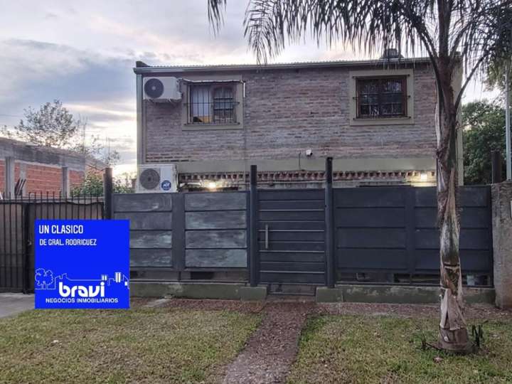 Casa en venta en Las Casuarinas, General Rodríguez