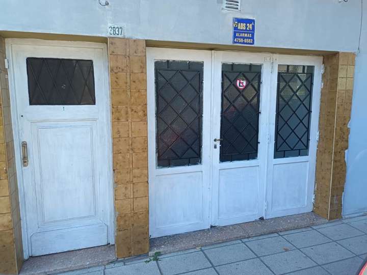 Edificio en venta en 109 - 1 de Agosto de 1806, 5483, Villa Ballester