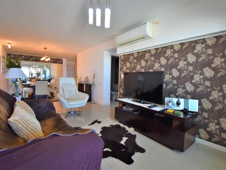 Apartamento en venta en Punta Del Este