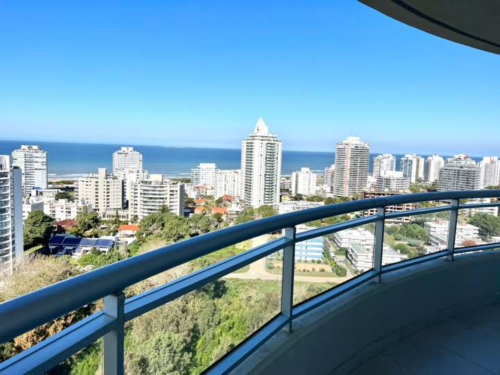 Apartamento en venta en Punta Del Este