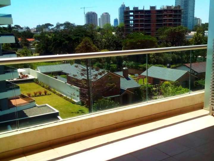 Apartamento en venta en Punta Del Este