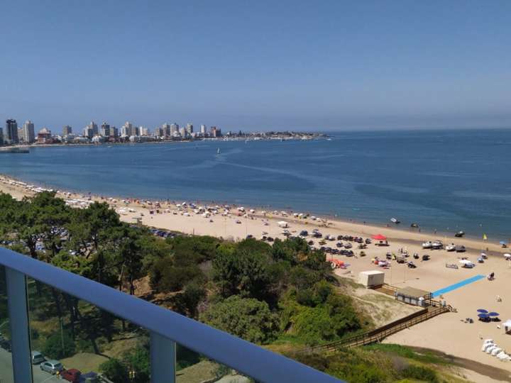 Apartamento en venta en Rambla Doctor Claudio Williman, Punta Del Este
