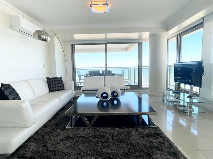 Apartamento en venta en Punta Del Este