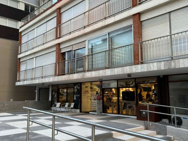 Comercial / Tienda en venta en Maldonado
