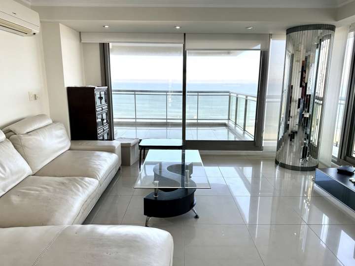 Apartamento en venta en Punta Del Este