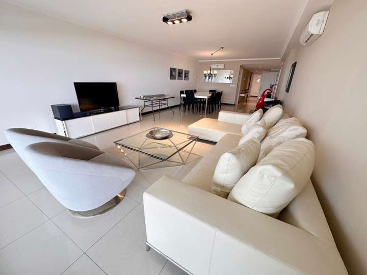 Apartamento en venta en Punta Del Este