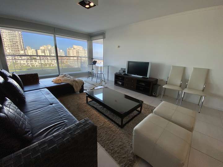 Apartamento en venta en Avenida Chiverta, Punta Del Este