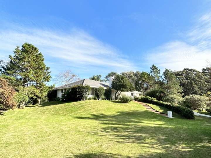 Casa en venta en Rambla General Artigas, Punta Del Este