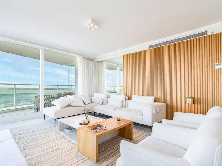Apartamento en venta en Punta Del Este