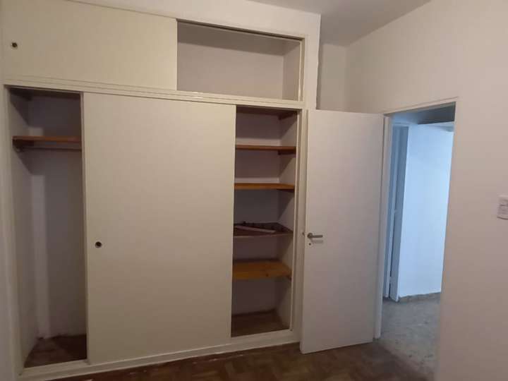 Casa en alquiler en Camacuá, 3206, Villa Luzuriaga