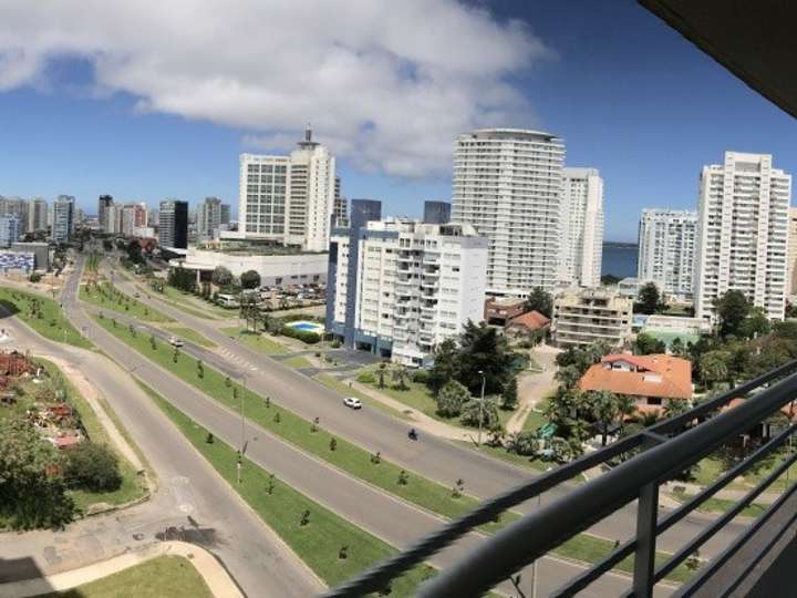 Apartamento en venta en Punta Del Este