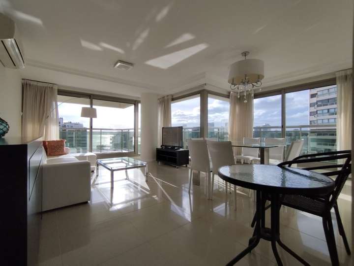 Apartamento en venta en Punta Del Este