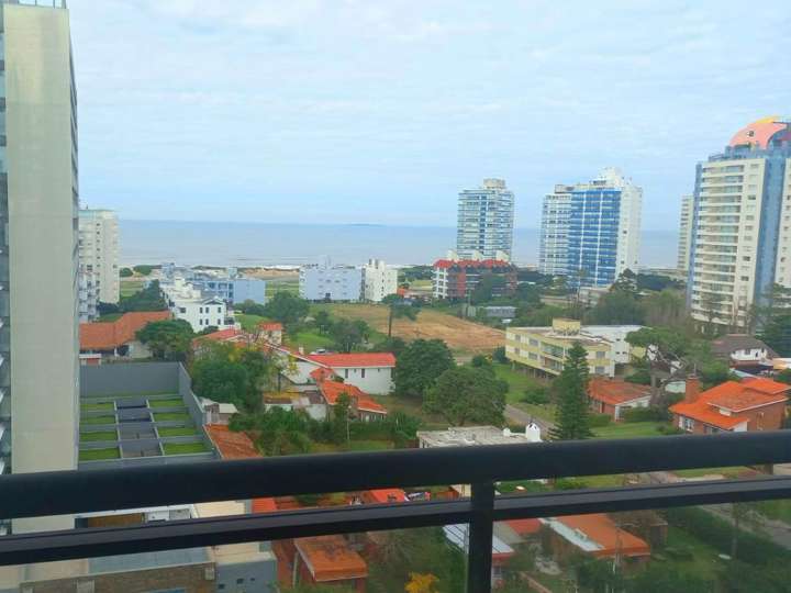 Apartamento en venta en Punta Del Este