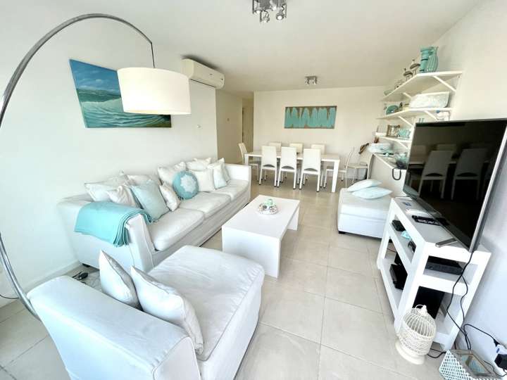 Apartamento en alquiler en Bulevar General José Gervasio Artigas, Punta Del Este