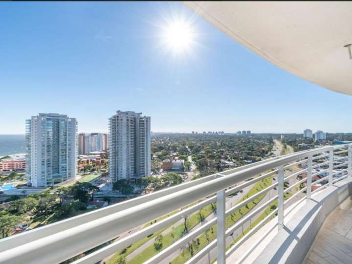 Apartamento en venta en Punta Del Este