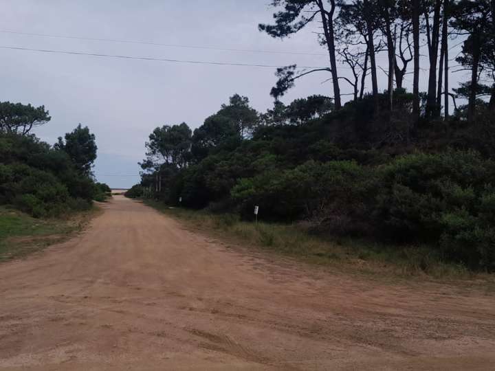 Terreno en venta en Avenida La Mayor, Maldonado