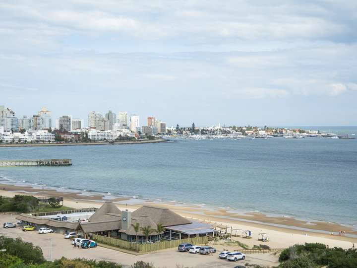 Apartamento en venta en Punta Del Este