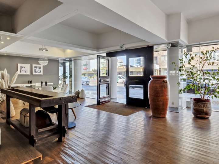 Comercial / Tienda en venta en Maldonado