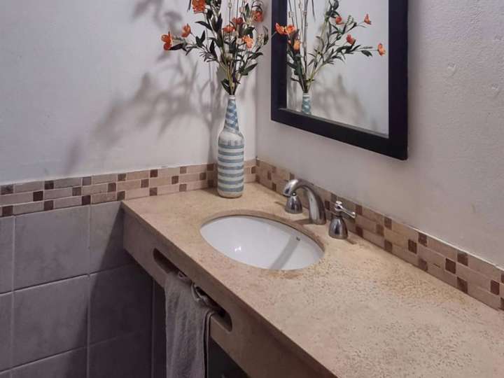 Casa en venta en Alejandro Fleming, Yerba Buena