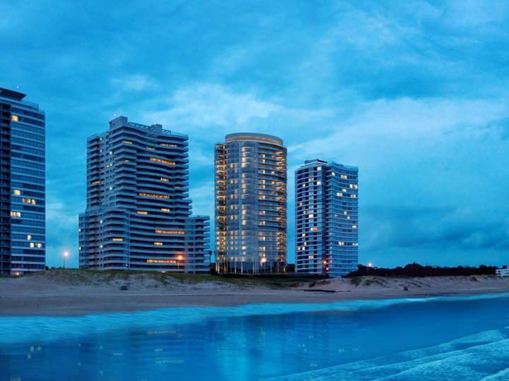 Apartamento en venta en Rambla Lorenzo Batlle Pacheco, Punta Del Este