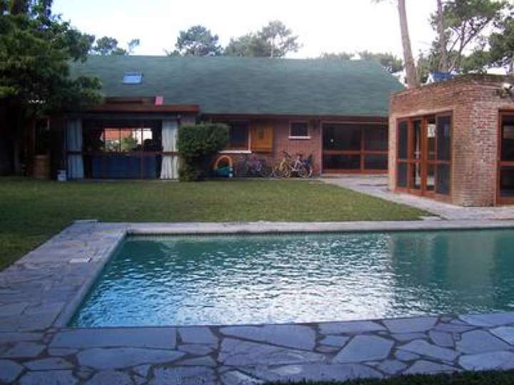 Casa en venta en Avenida Brasil, Punta Del Este