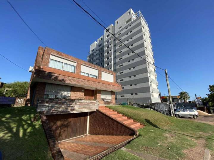 Casa en venta en Rambla General Artigas, Punta Del Este