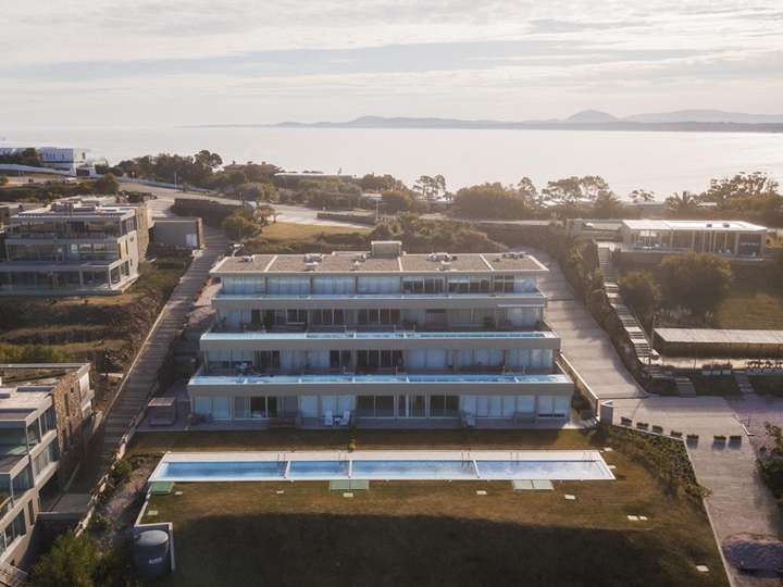 Apartamento en venta en Carlos Páez Vilaró, Maldonado