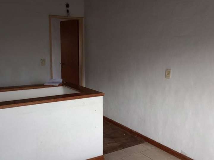 Departamento en alquiler en Hipólito Yrigoyen, 1284, Garín