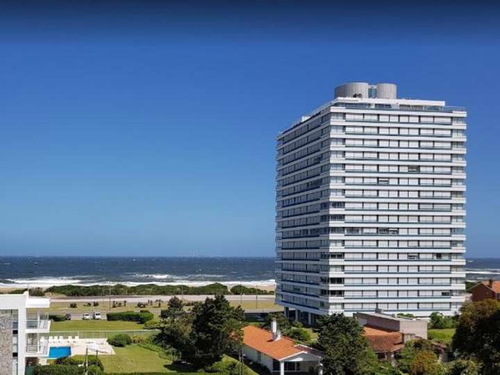 Apartamento en venta en Punta Del Este