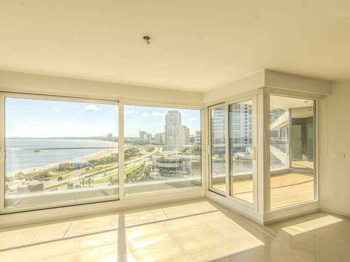 Apartamento en venta en Avenida Chiverta, Maldonado