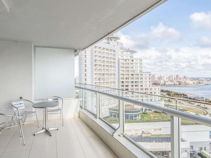 Apartamento en venta en Punta Del Este