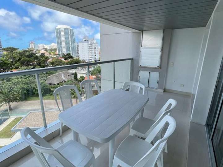 Apartamento en venta en Punta Del Este