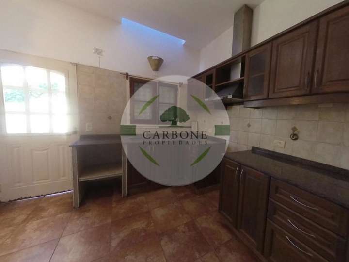 Casa en venta en General Martín Miguel de Güemes, Hurlingham