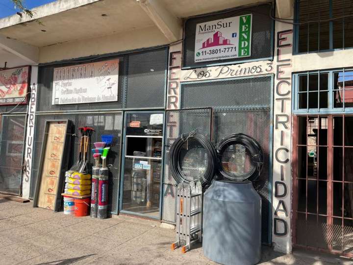 Comercial / Tienda en venta en Avenida General Juan Facundo Quiroga, Ingeniero Budge