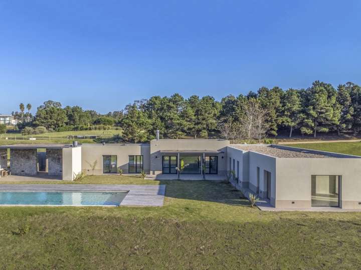 Casa en venta en Ruta 104 Doctor Alejandro Atchugarry, Maldonado