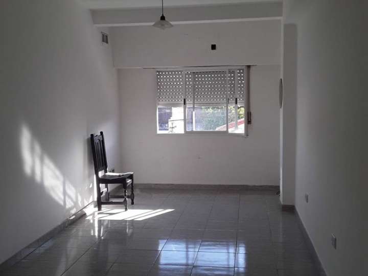 Departamento en venta en Tacuarí, 564, Buenos Aires