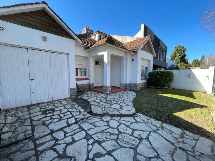Casa en venta en Benigno Macías, 319, Adrogué