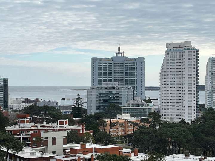 Apartamento en venta en Punta Del Este