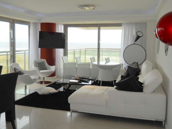 Apartamento en venta en Punta Del Este