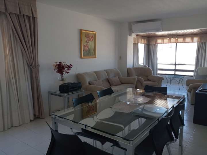 Apartamento en venta en Punta Del Este