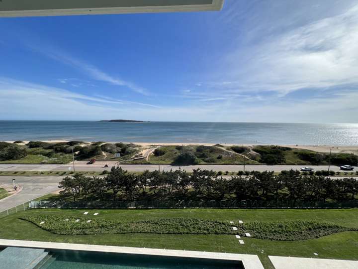 Apartamento en venta en Rambla Doctor Claudio Williman, Maldonado