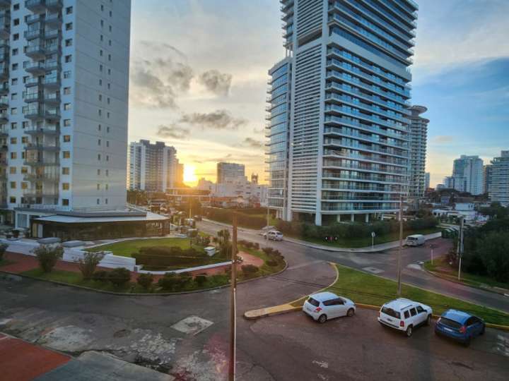 Apartamento en venta en Punta Del Este