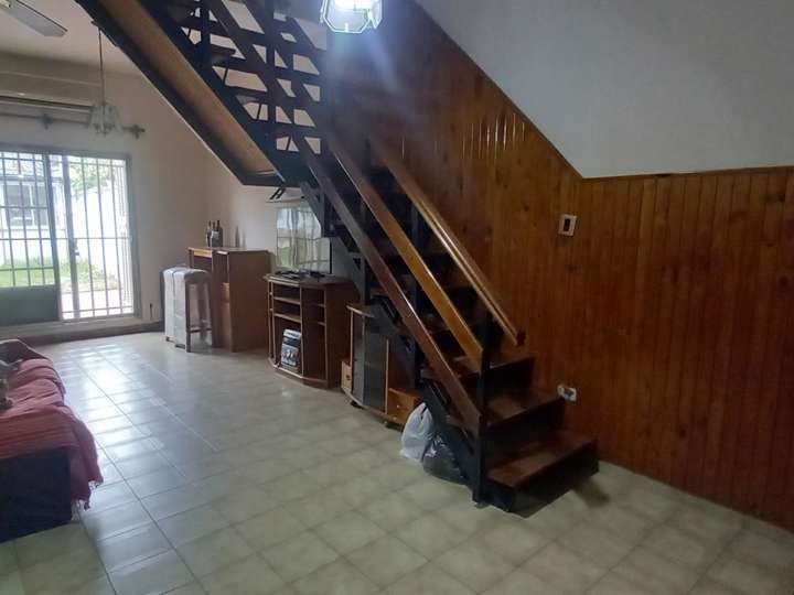 Casa en venta en 95 - San Ramón, 6165, Villa Ballester