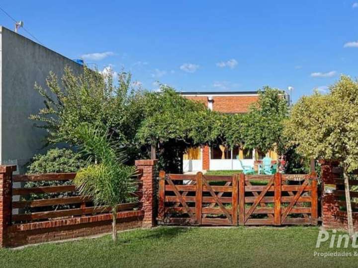 Casa en venta en Alberdi, San José