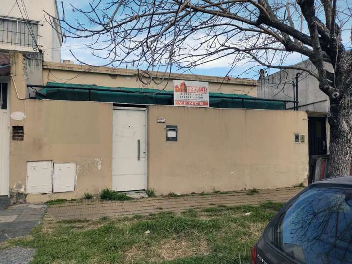 Edificio en venta en 809 - Bazzini, 1536, Martín Coronado