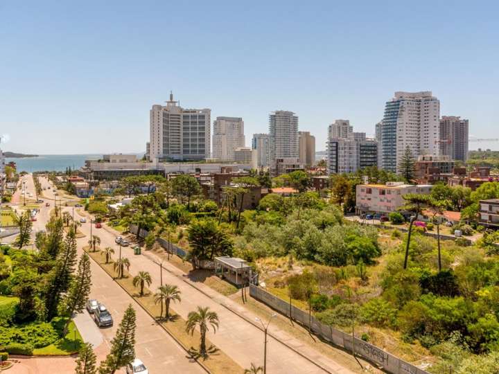 Apartamento en venta en Punta Del Este