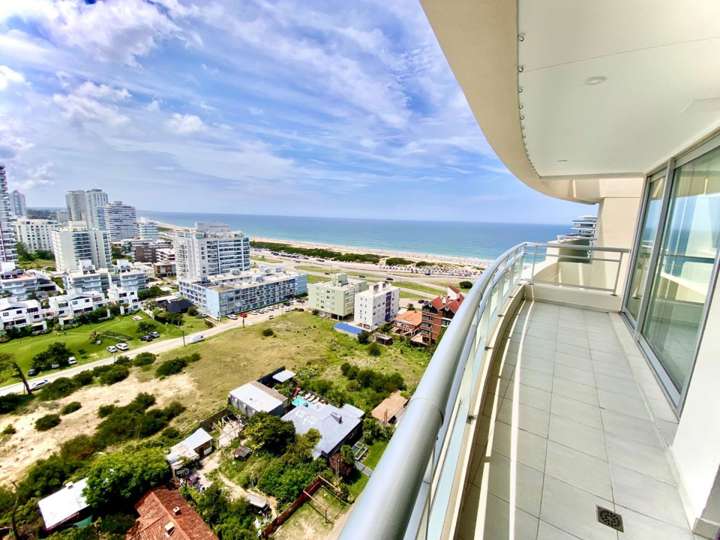 Apartamento en venta en Punta Del Este