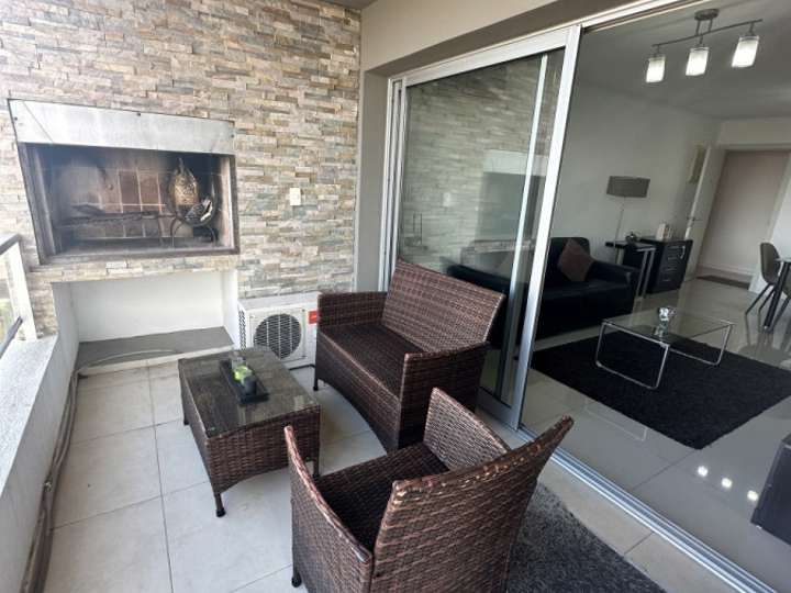 Apartamento en venta en Rambla Lorenzo Batlle, Punta Del Este