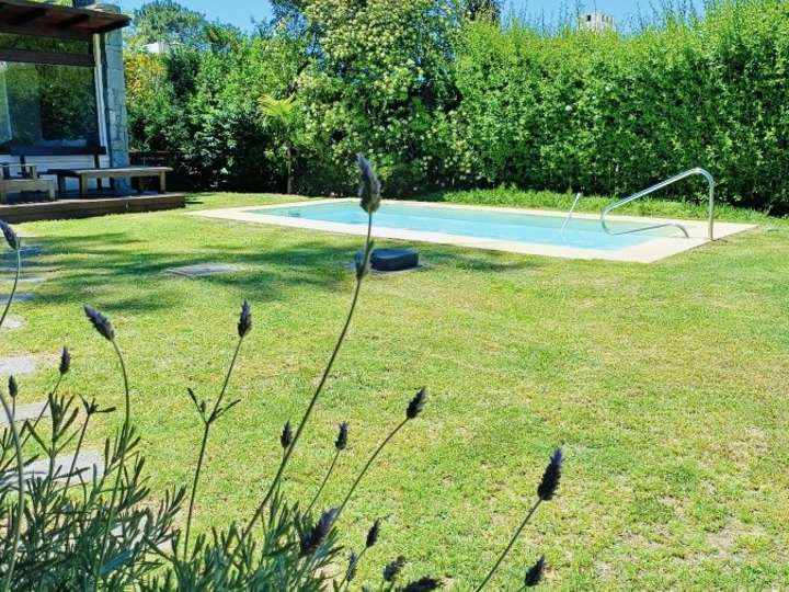 Casa en venta en Rambla General Artigas, Punta Del Este